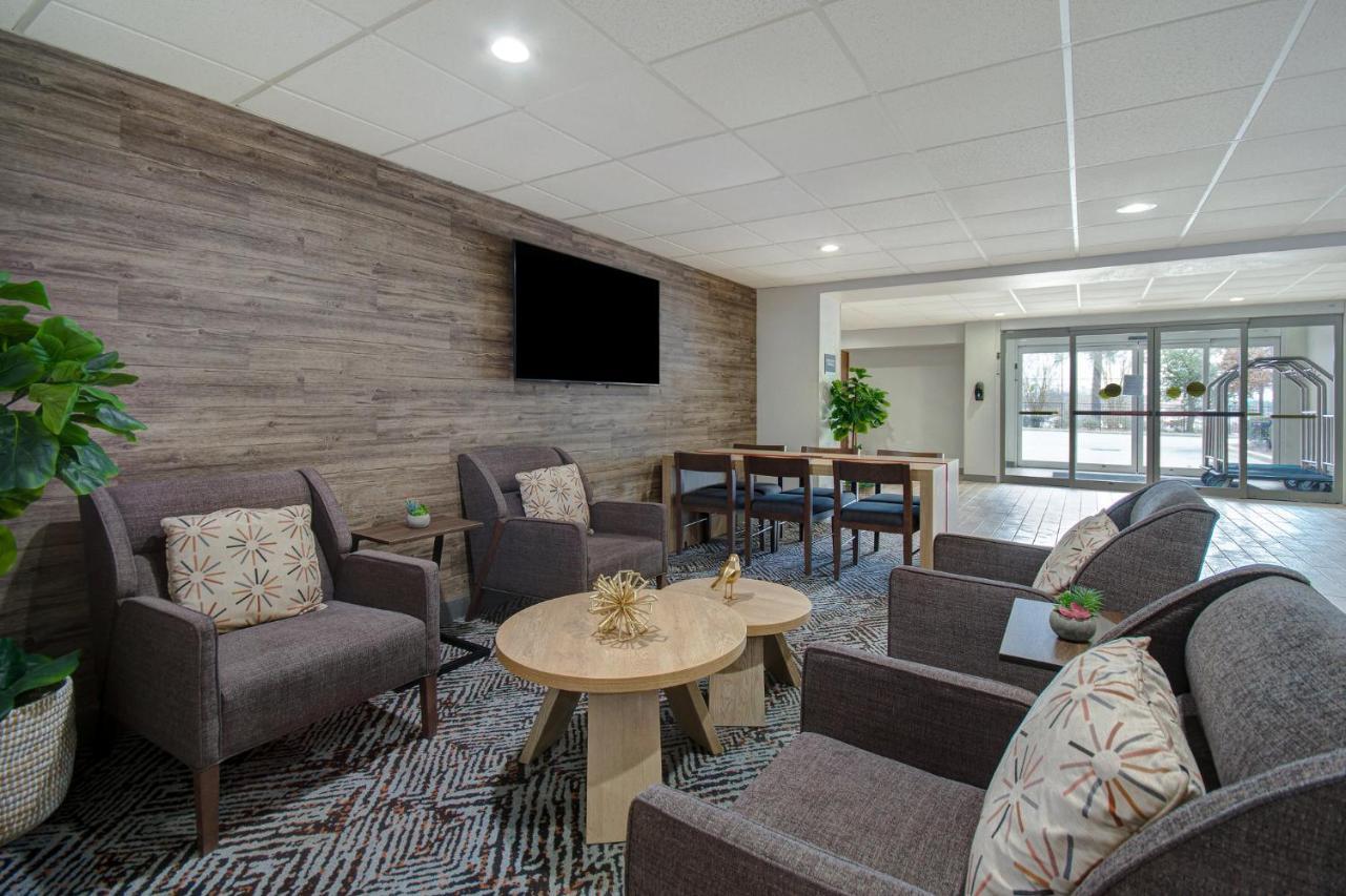 Candlewood Suites Columbia-Fort Jackson By Ihg Esterno foto