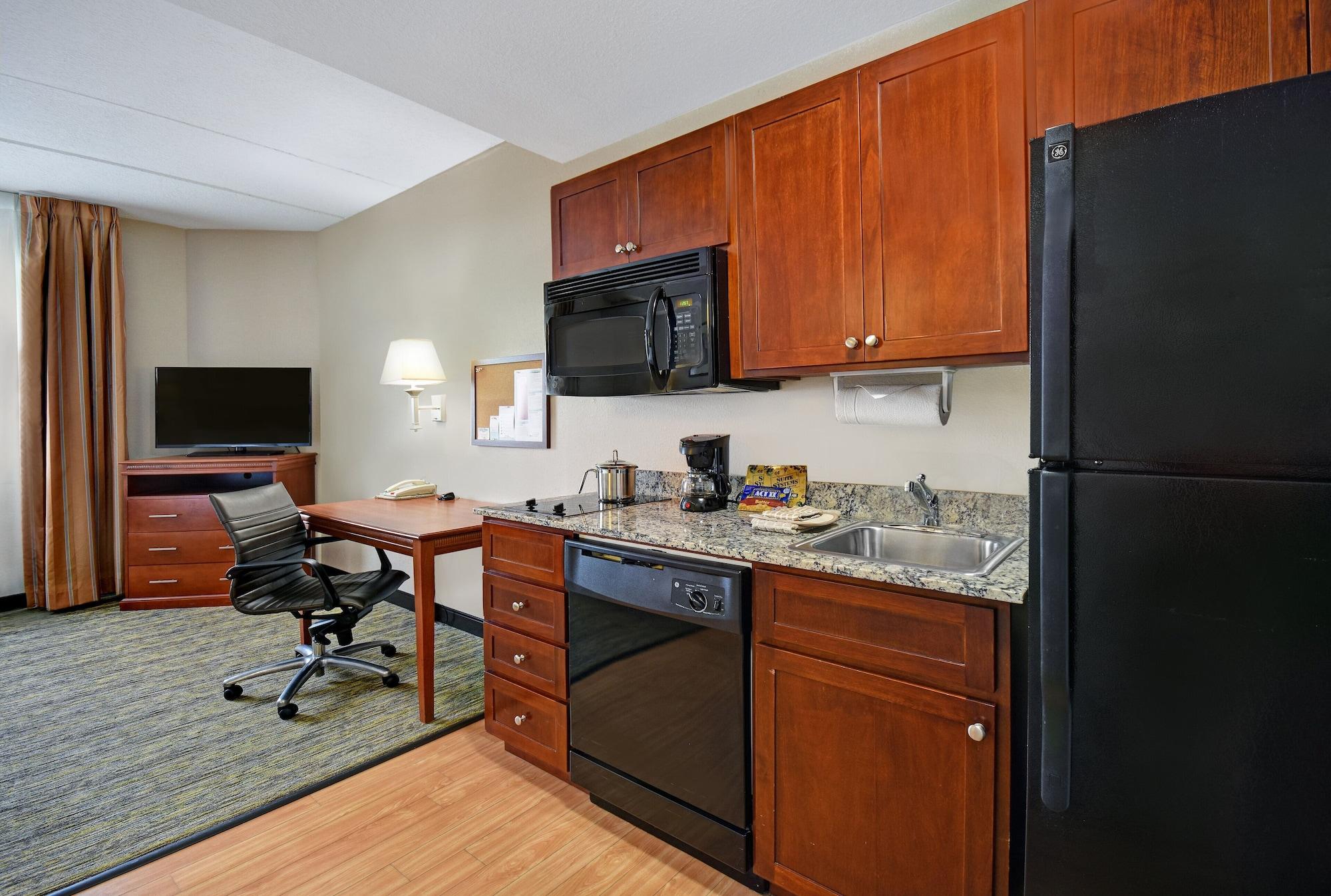 Candlewood Suites Columbia-Fort Jackson By Ihg Esterno foto