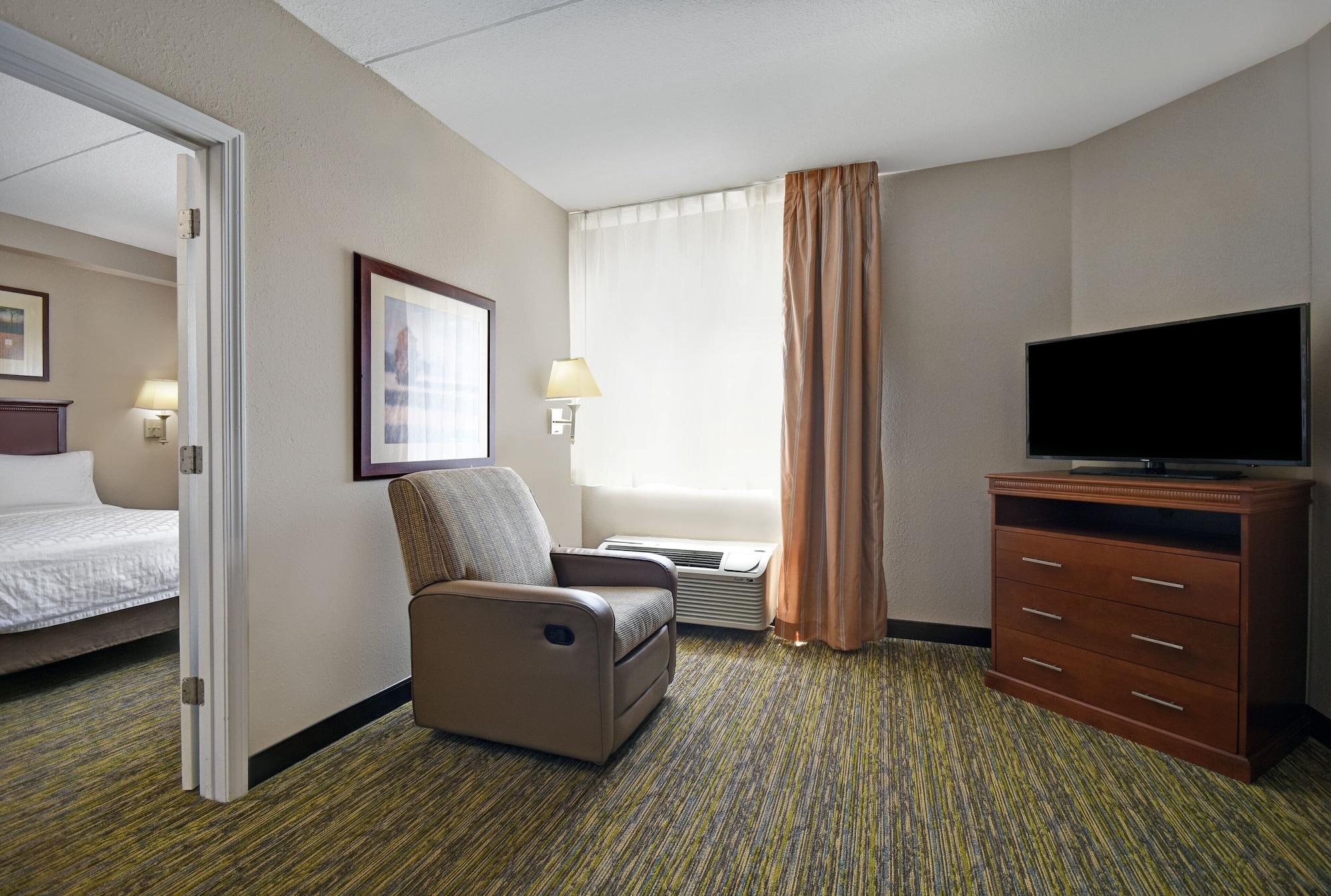 Candlewood Suites Columbia-Fort Jackson By Ihg Esterno foto