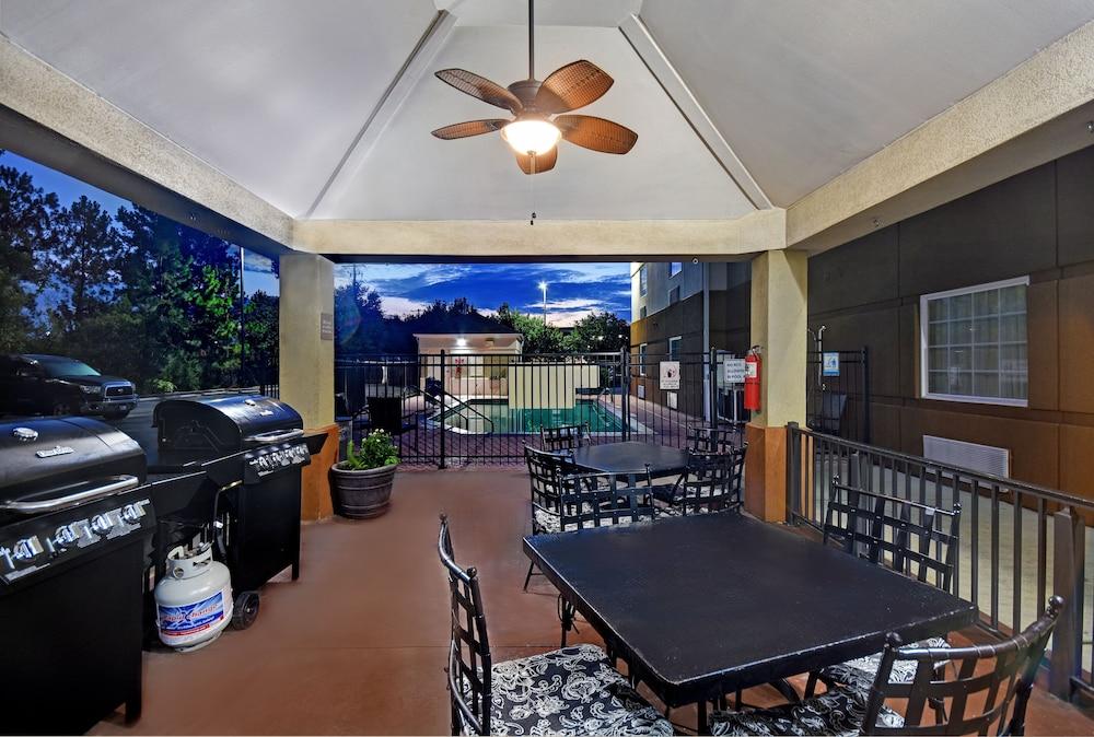 Candlewood Suites Columbia-Fort Jackson By Ihg Esterno foto