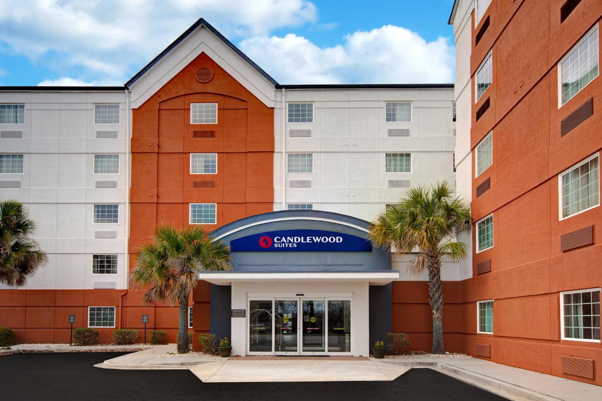 Candlewood Suites Columbia-Fort Jackson By Ihg Esterno foto