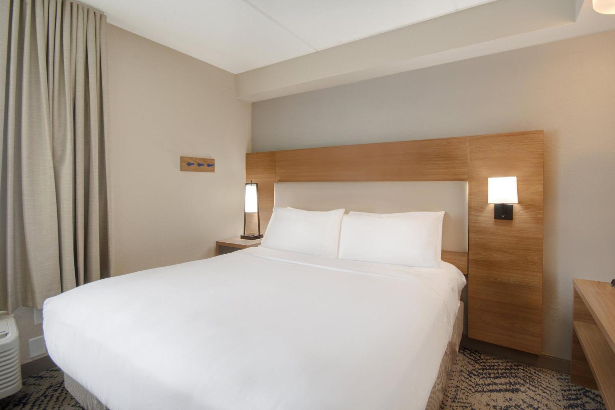 Candlewood Suites Columbia-Fort Jackson By Ihg Esterno foto