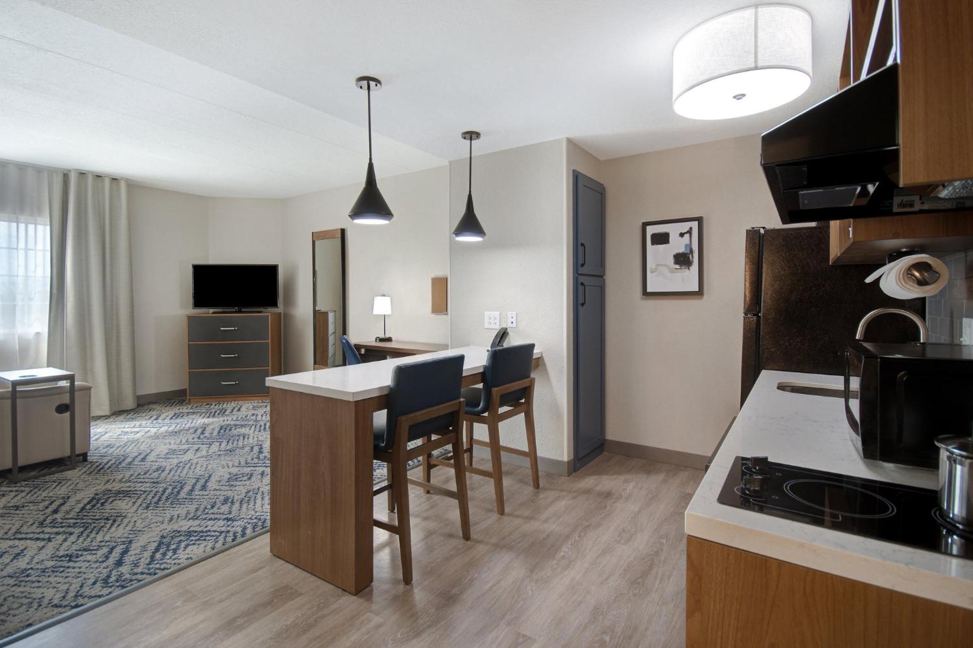 Candlewood Suites Columbia-Fort Jackson By Ihg Esterno foto