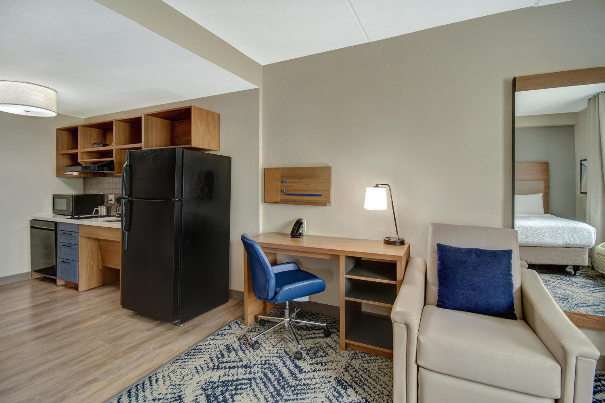 Candlewood Suites Columbia-Fort Jackson By Ihg Esterno foto