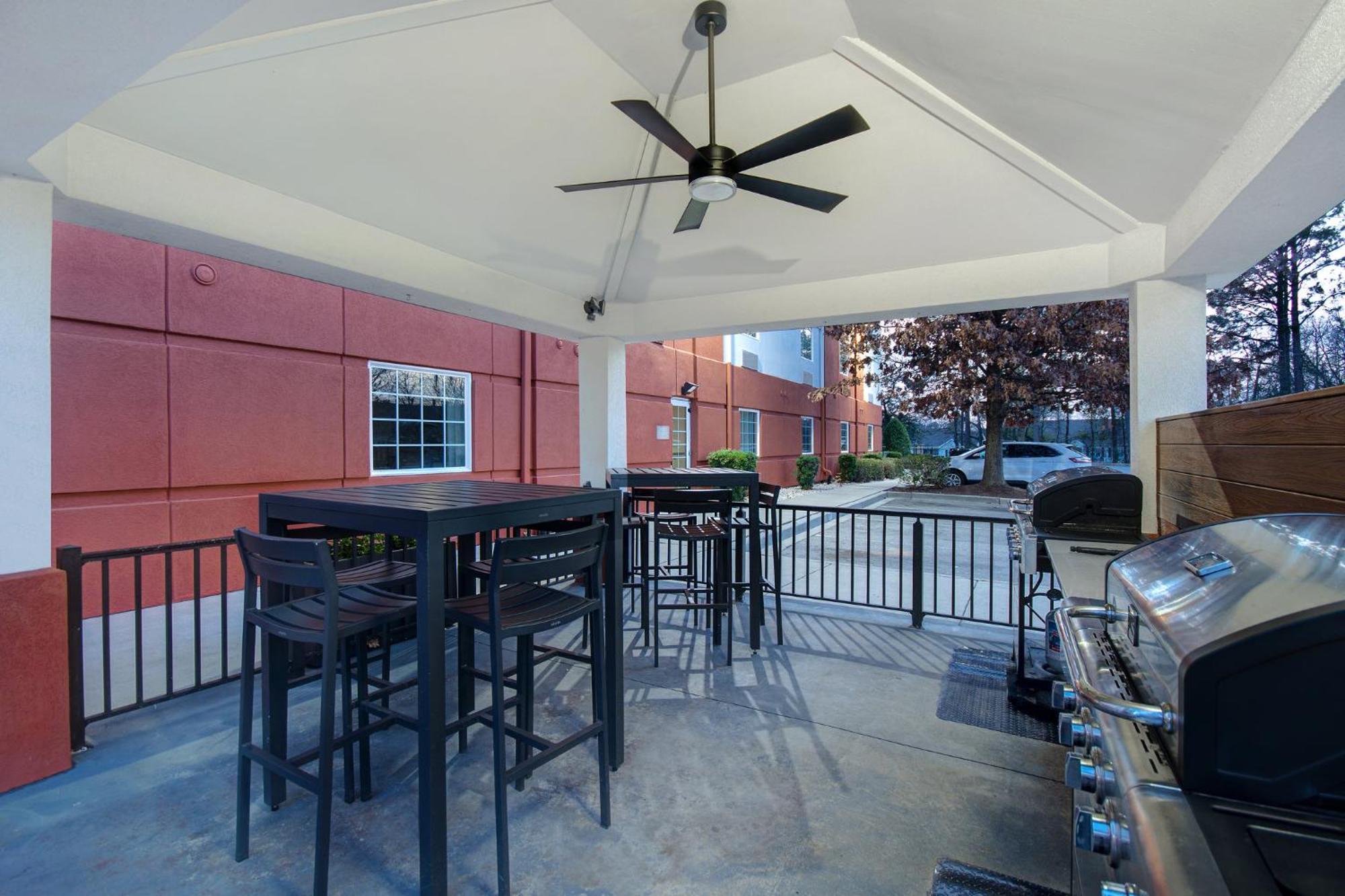 Candlewood Suites Columbia-Fort Jackson By Ihg Esterno foto