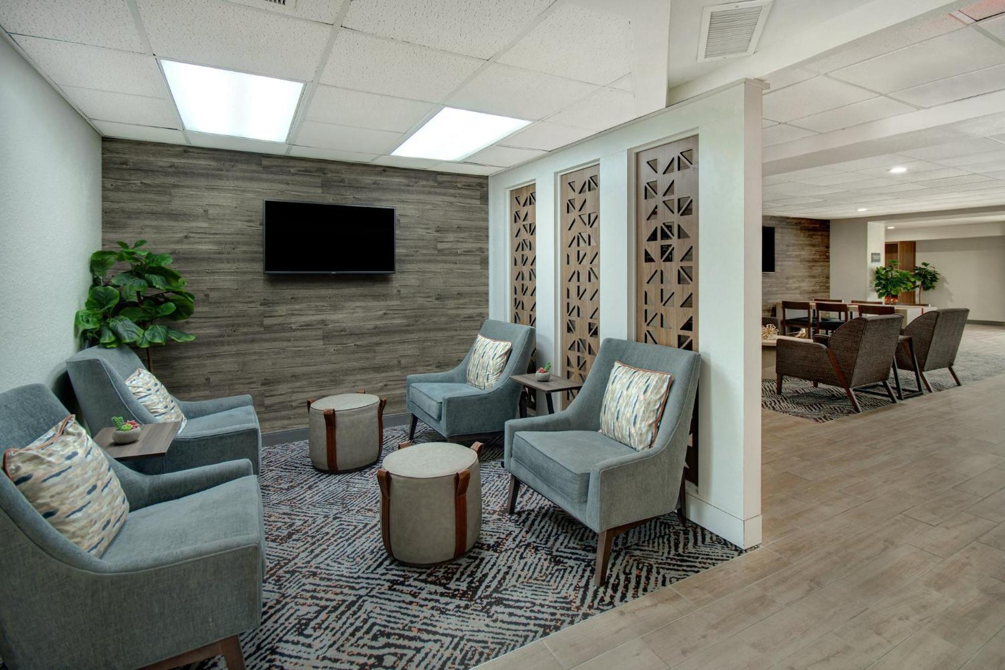 Candlewood Suites Columbia-Fort Jackson By Ihg Esterno foto